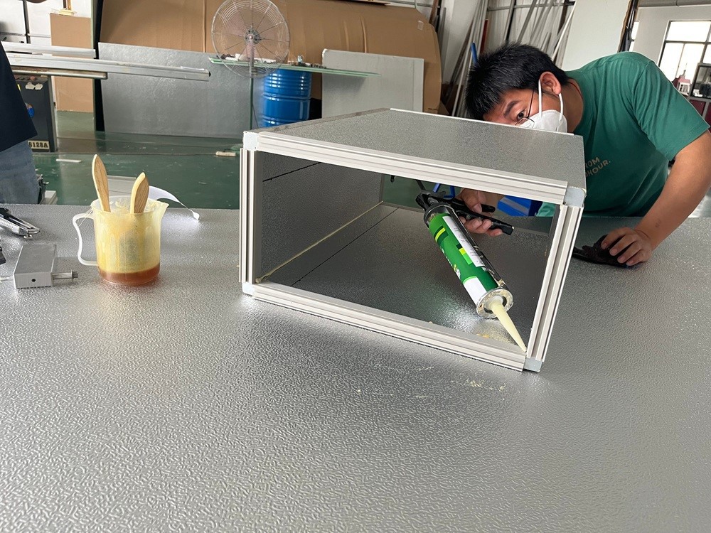 Fabrication of Pre-insulated Duct Fabrication of Pre-insulated Duct