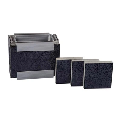 Panneau de conduit pré-isolé en polyisocyanate (PIR) de 20 mm avec aluminium noir et aluminium argenté